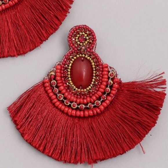 NEW! Burgundy Red Tassel Acrylic Beaded Earrings - Picture 5 of 6